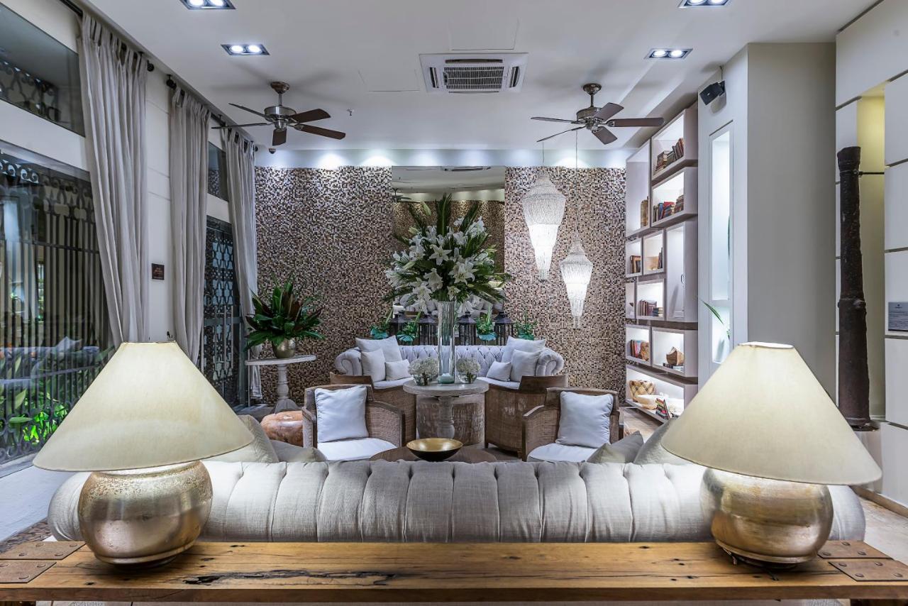 Blue Diamond Club At Movich Hotel